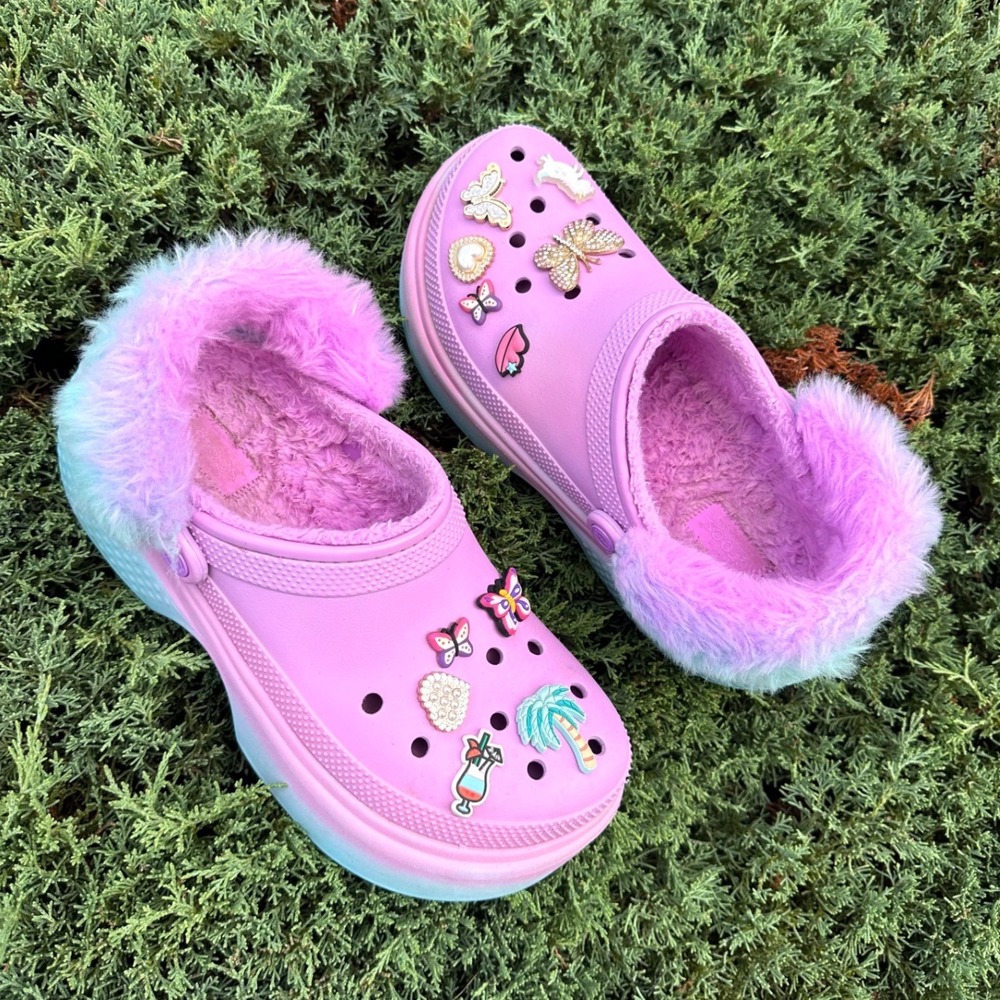 Aespa x Crocs Stomp Lined Pastel Clogs W/ Charms Size M10 W12 Sandals